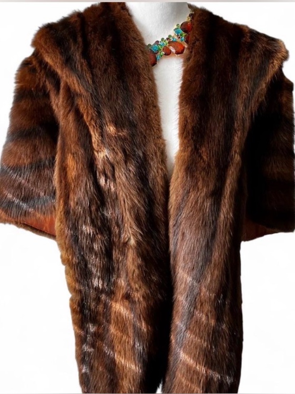 Vintage,Rare,GRAFS FINE FURS Brown n Blk arm straps Satin Lined 1950s vibes